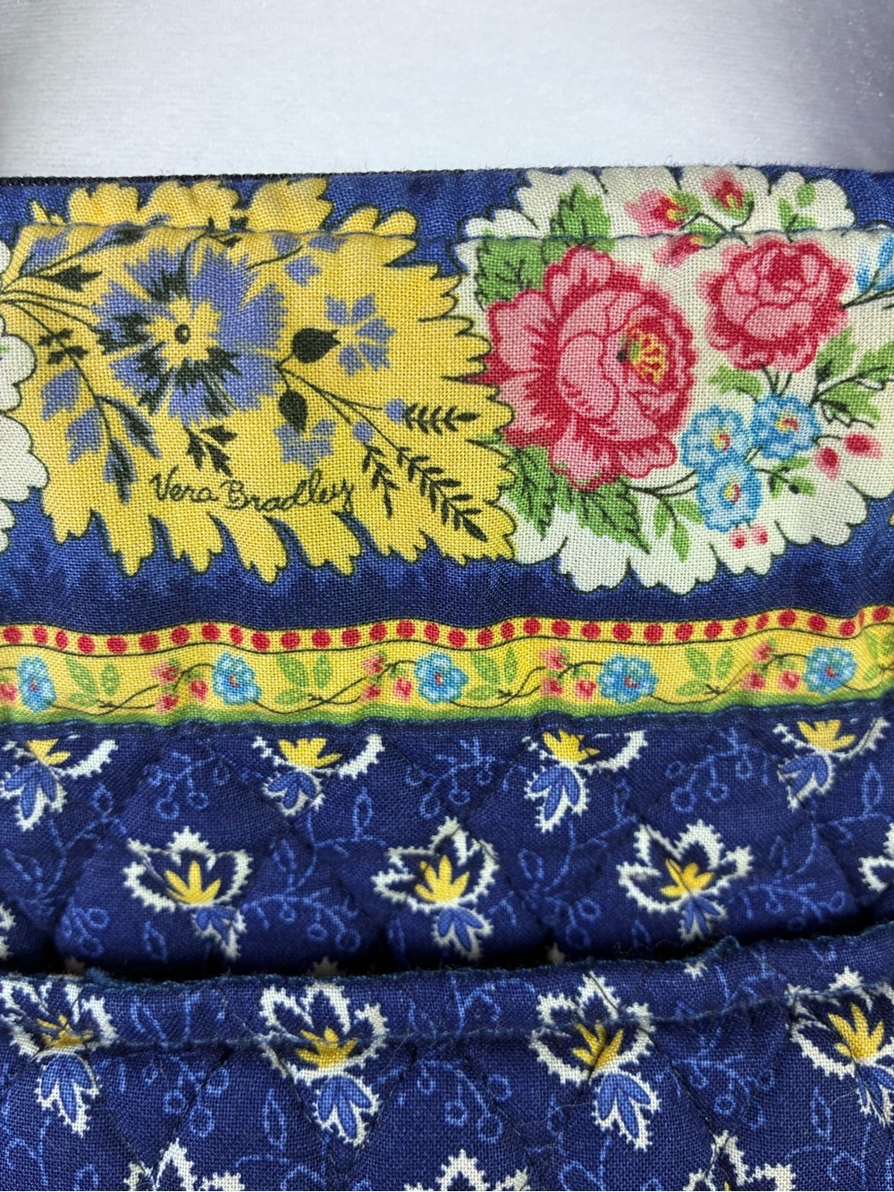 Vera Bradley Maison Blue Vintage Zippered Villager Medium Tote Bag - Picture 3 of 12